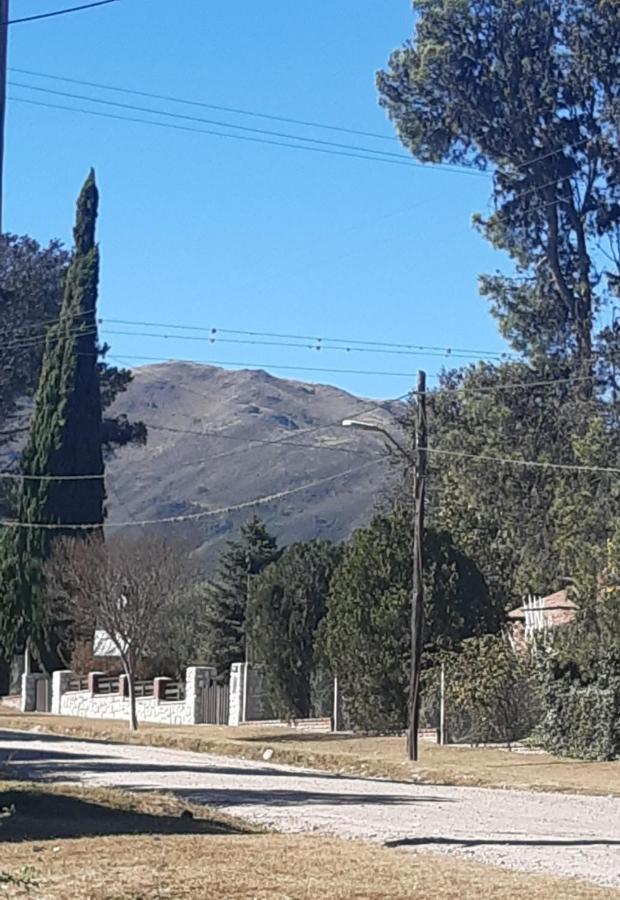 Casas Hg - Casas Sencillas Y Comodas En Sierras Incluyen Pileta Climatizada En Predio Parquizado A 2 Kilometros Chalet Huerta Grande